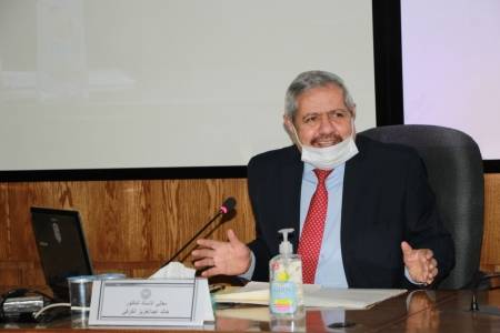 الدكتور خالد الكركي يحاضر في كلية الدفاع الوطني الملكية الأردنية