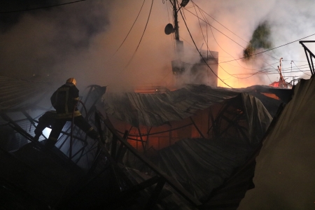 حريق رغدان طال 16 محلا تجاريا .. ونتائج التحقيق خلال 48 ساعة (صور)