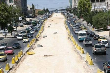 امانة عمان تزف بشرى: أعمال الباص السريع بشارع الجامعة شارفت على الانتهاء!