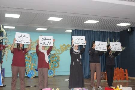 احتفالات مدارس النظم الحديثة بالمولد النبوي الشريف