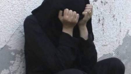 جريمة بشعة في الاردن.. شاب يغتصب والدته تحت تأثير الكحول.. والمحكمة تصدر قرارها!؟