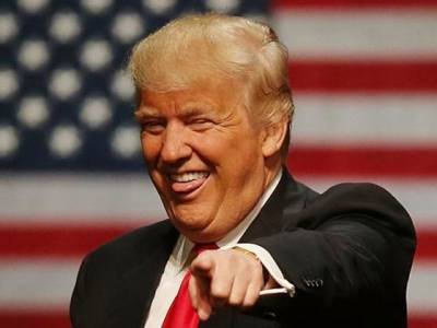 جعل نفسه الممثل البطل والمنتج والمخرج ..الإيجازات الصحافية لترامب حول كورونا فيها المسلي والمشين ـ (فيديو)