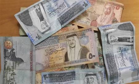 التعليم العالي: قد نضطر لوقف صرف المخصصات المالية للطلبة المبتعثين رابط