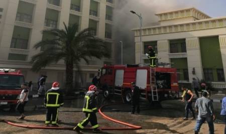 اندلاع حريق هائل في فندق ضخم بالرياض وإصابة العشرات