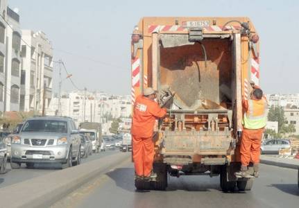 العثور على جثة فتاة آسيوية داخل كابسة نفايات في عمان