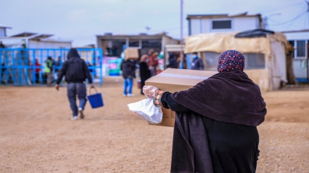 قطع مساعدات عن 194 ألف لاجئ سوري في الأردن بهذه الحالة؟!