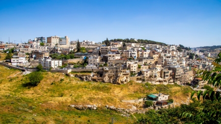 محكمة إسرائيلية تعقد اليوم جلسة بشأن إخلاء فلسطينيين من منازلهم في سلوان