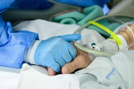 9 وفيات و479 إصابة جديدة بفيروس كورونا المستجد