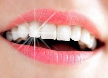 كلمة السر الكركم...طرق طبيعية لتبييض الأسنان