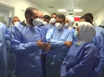 بعد ارتفاع الإصابات.. الهواري يتفقد مستشفى عمان الميداني ويحذر​