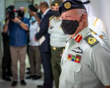 الملك يفتتح مركز الأورام العسكري في عمان بسعة 140 سريرا.. صور