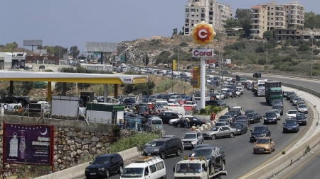 أزمة لبنان تتفاقم.. رفع أسعار البنزين بشكل جنوني