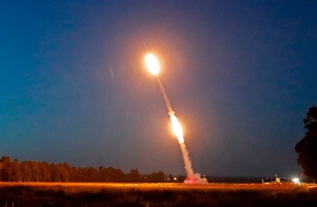 الاحتلال يعلن اعتراض صاروخ من غزة تجاه سديروت