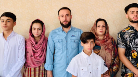 فيديو خاطئ وراء الضربة الامريكية .. قصة عامل اغاثة أفغاني احترق مع 7 أطفال (صور)
