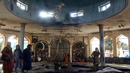 داعش الإرهابي يتبنى تفجيرا دمويا في أفغانستان استهدف مسجدا