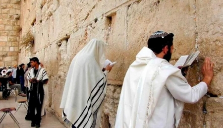 المحكمة الإسرائيلية ترفض السماح بـالصلاة الصامتة في الأقصى