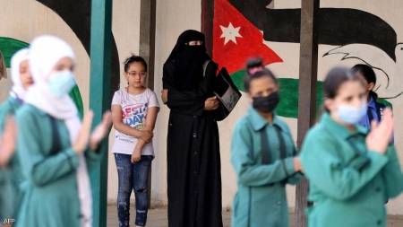 التربية تكشف عدد الإصابات النشطة بالمدارس.. وتحويل 200 غرفة صفية للتعلم عن بعد