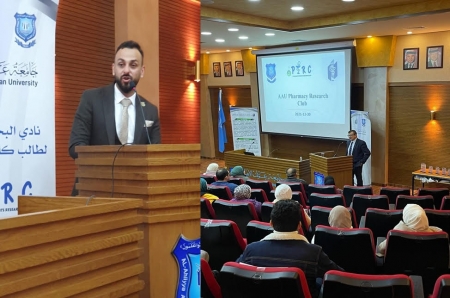 انطلاق نادي البحث العلمي لطلبة الصيدلة في عمان الأهلية