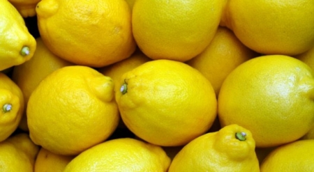الزراعة تفتح باب استيراد الليمون