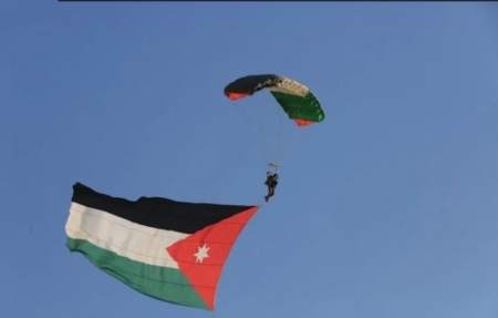 احتفالات شركة زين بعيد استقلال المملكة الــ76 – صور وفيديو