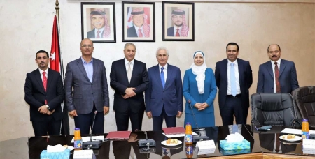 البوتاس العربية ووزارة التربية والتعليم يوقعان اتفاقية لتخصيص مبنى رياض أطفال ضمن مدرسة البوتاس الثانوية