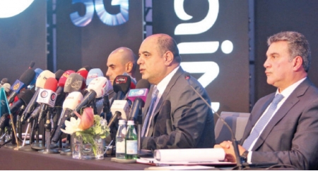 هيئة الاتصالات توقع اتفاقية مع زين لإدخال الجيل الخامس إلى الأردن (فيديو)
