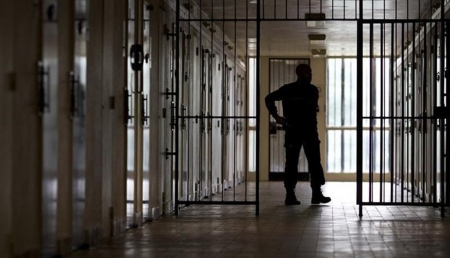 الحريات النيابية تناقش اليوم موضوع التوقيف الإداري واكتظاظ السجون