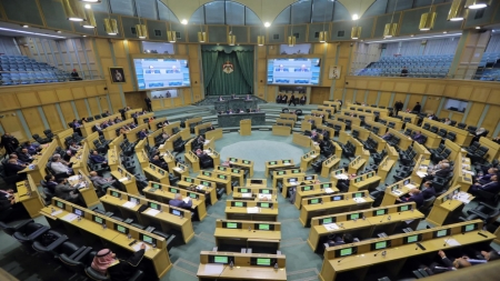 مجلس النواب يناقش اليوم رد الحكومة على 13 سؤالا نيابيا