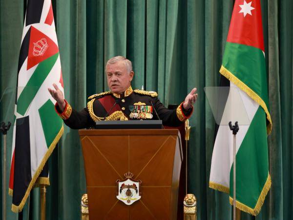الملك: ستبقى بوصلتنا فلسطين وتاجها القدس الشريف