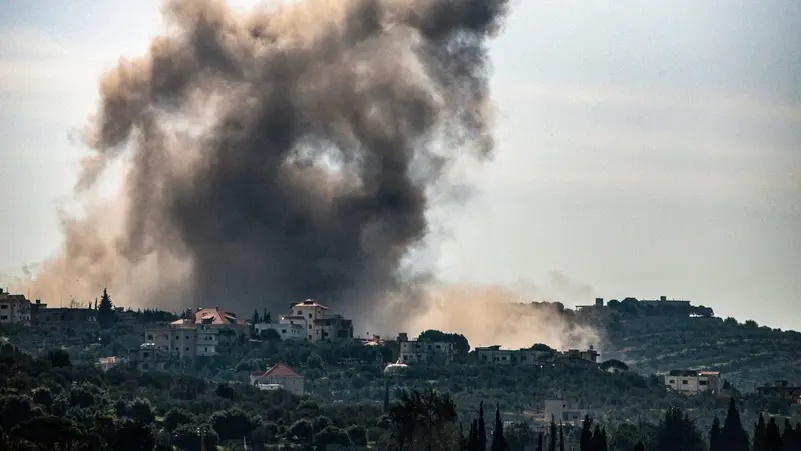 لبنان.. مقتل مسؤول عسكري في حزب الله بضربة إسرائيلية في النبطية