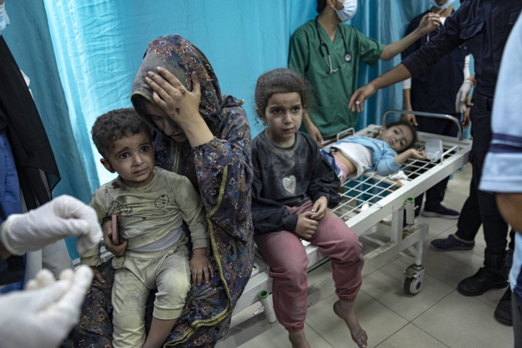 طبيب أردني: نوعية إصابات القصف الإسرائيلي بغزة لم نصادفها من قبل