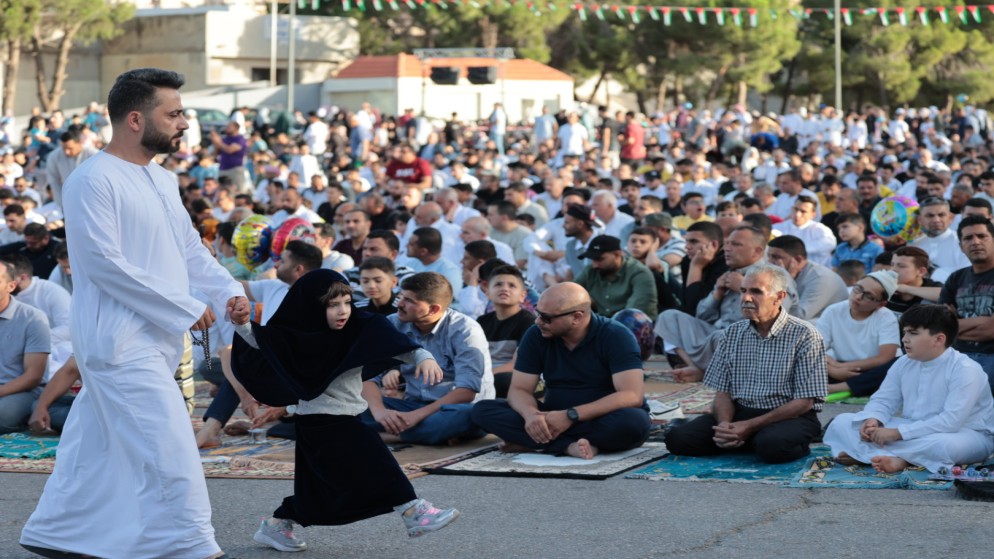 الأردنيون يؤدون صلاة عيد الأضحى في جميع المحافظات