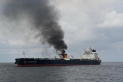 إصابة سفينة تجارية بأضرار جراء استهدافها بمسيّرة قبالة سواحل اليمن