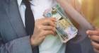 صرف المستحقات المالية لهذه الفئة من العاملين قبل العيد