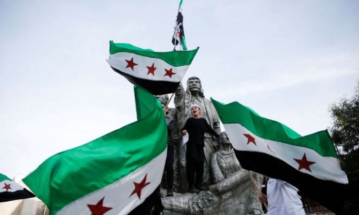 الأردن يرحب بإعلان ترامب رفع العقوبات عن سوريا