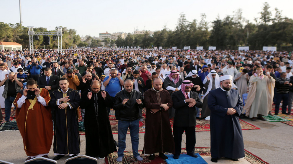 الأوقاف تحدد موعد صلاة العيد وأماكن المصليات