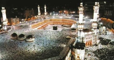 وزير الأوقاف: وفاة حاجة أردنية إثر تعرضها لعارض صحي