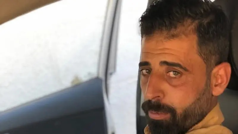 استمرار محاولة الوصول لشاب محاصر منذ 3 أيام داخل بئر عميقة بالعقبة.. وشقيقة:  بدنا إياه حي أو ميت