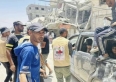 بدء توزيع مساعدات بإشراف العائلات والعشائر في غزة.. وإسرائيل غاضبة