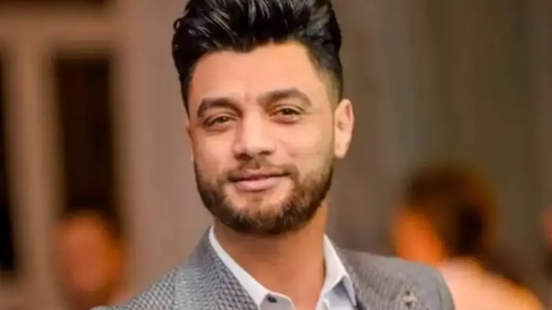 تفاصيل الساعات الأخيرة في حياة المطرب أحمد عامر.. ووصيته المفاجئة