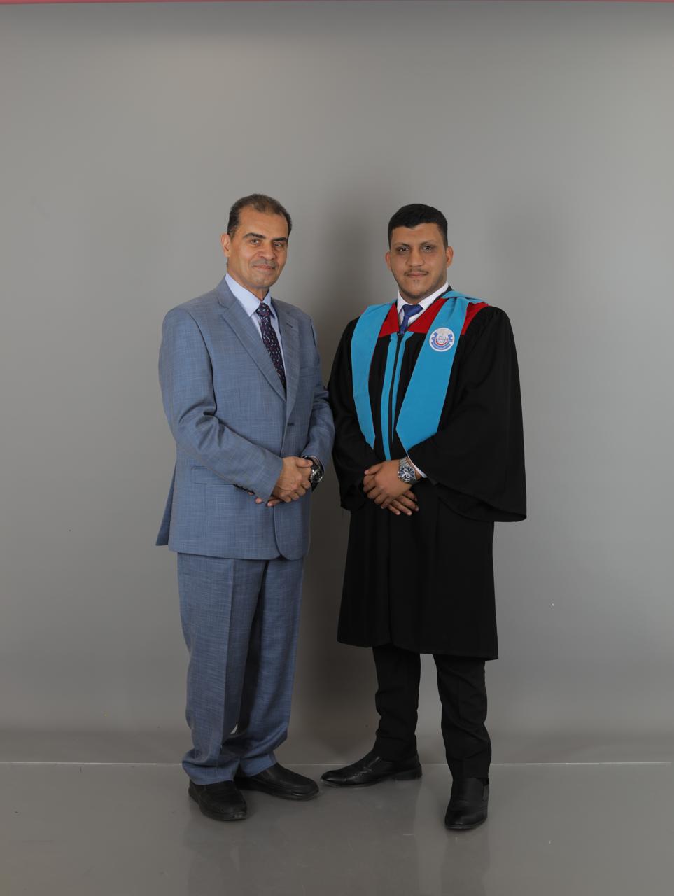 حازم محمد الرواشدة مبارك التخرج