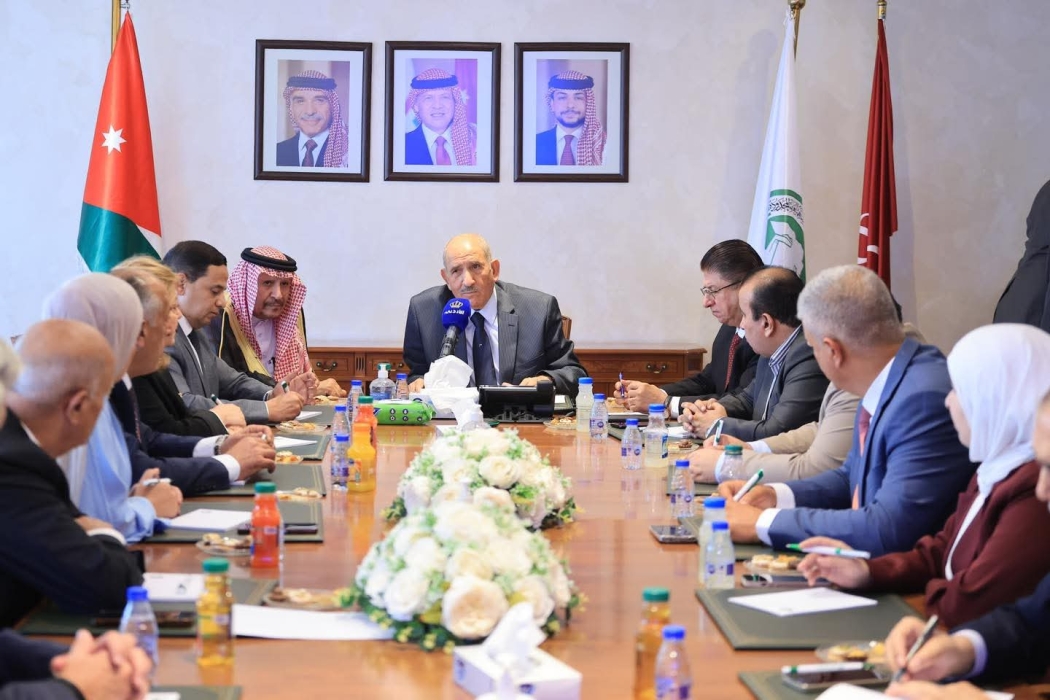 عزم النيابية  تزور ادارة شركة مناجم الفوسفات