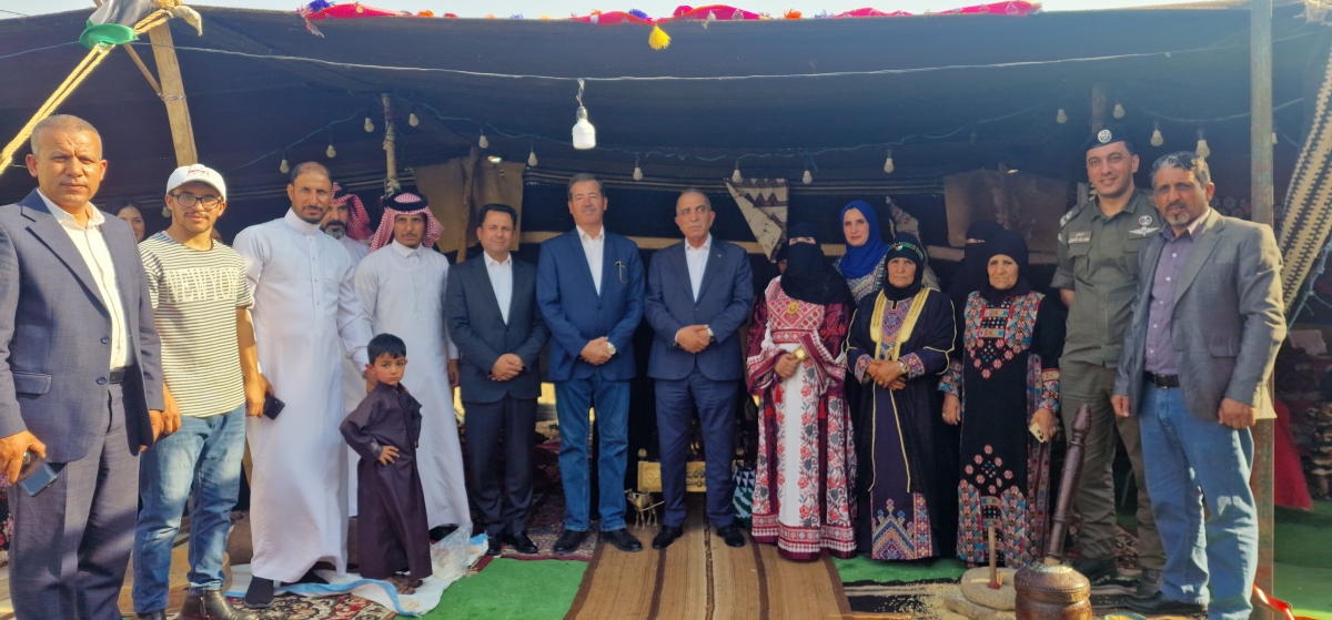 وزير الثقافة يزور البادية الشمالية في إطار جولة ميدانية.. صور