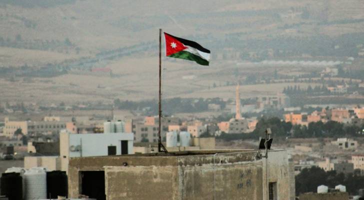 سارية العلم... الأمانة توضح: هذه الأبنية غير ملزمة بوضعه؟!