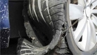 وفاة مرافق سائق شاحنة اثر انفجار إطار مركبته على الطريق الصحراوي
