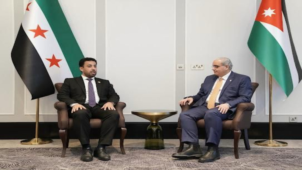 وزير الصحة يبحث فتح أبواب جديدة للسياحة العلاجية بالاردن