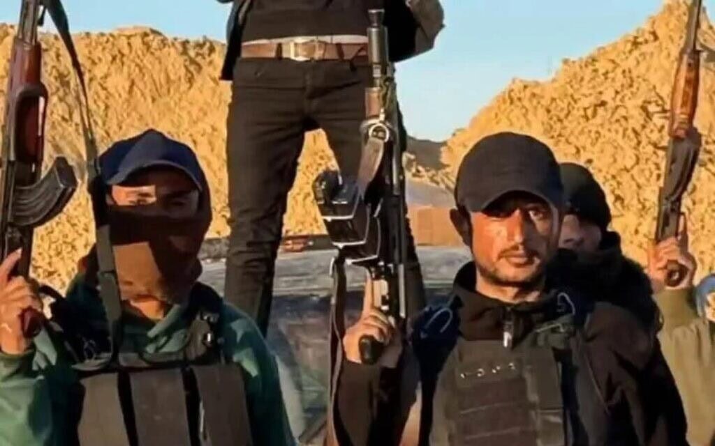 ماذا سيكون مصيرهم.. تعليمات اسرائيلية بوقف ميليشيات أبو شباب قبل الانسحاب إلى الخط الأحمر؟