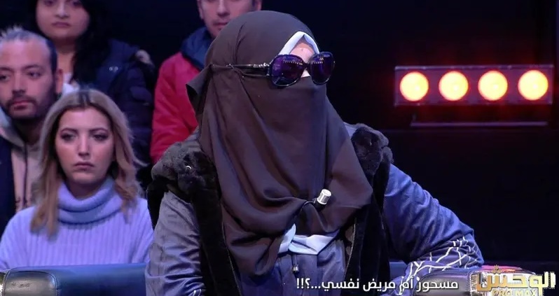 جدل في تونس بعد بث برنامج ادعى علاج السرطان بالسحر