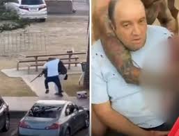 من هو أحمد الأحمد الذي تصدى لمنفذي هجوم استراليا؟ وترامب يصفه بـ “شخص شجاع جداً جداً”