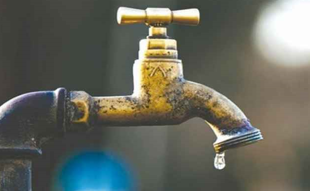 توقف ضخ المياه في 53 منطقة بعمان والزرقاء الأحد.. والمياه تدعو للتحوط (اسماء)